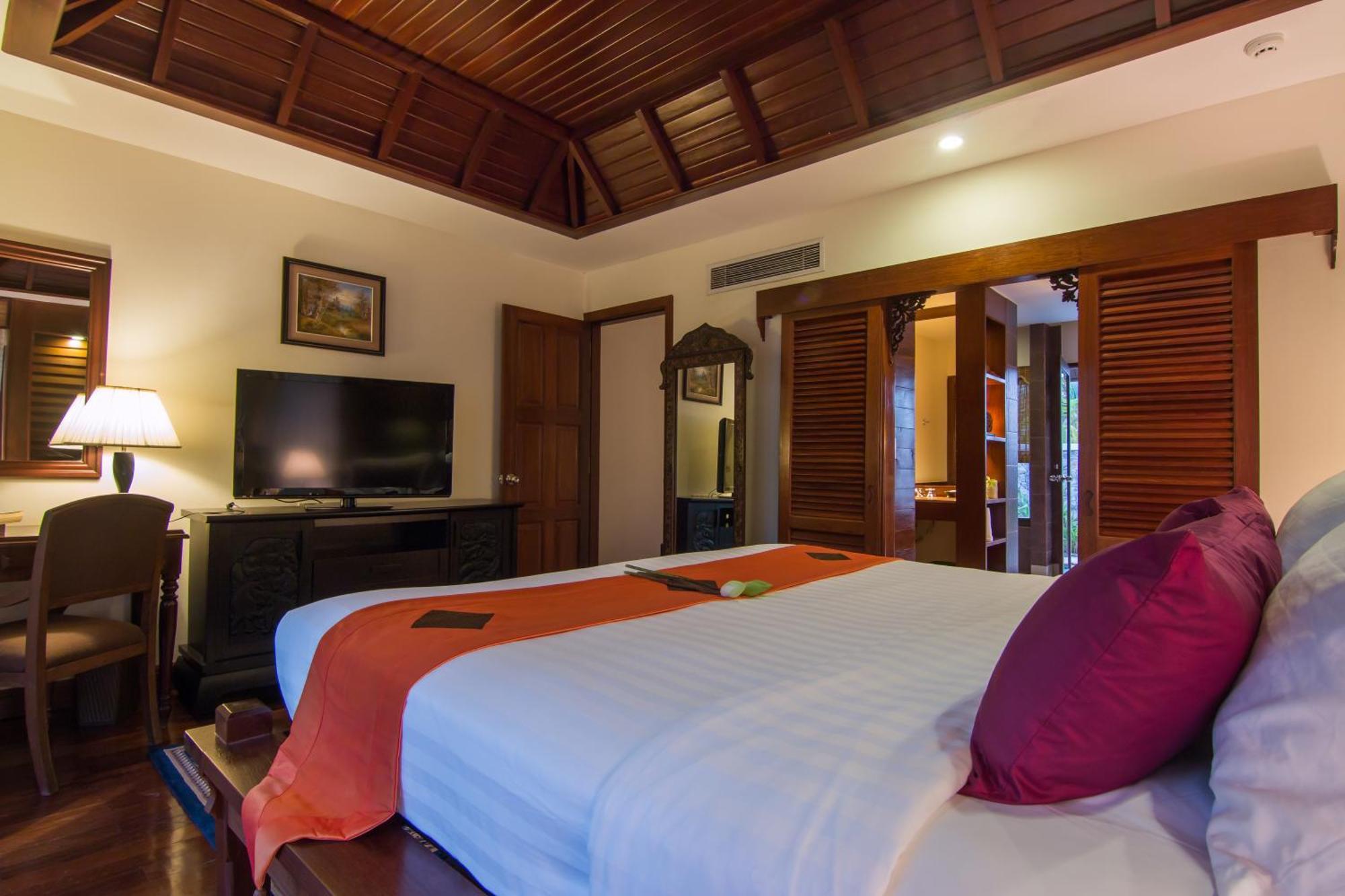 Palace Residence & Villa Siem Reap Room photo