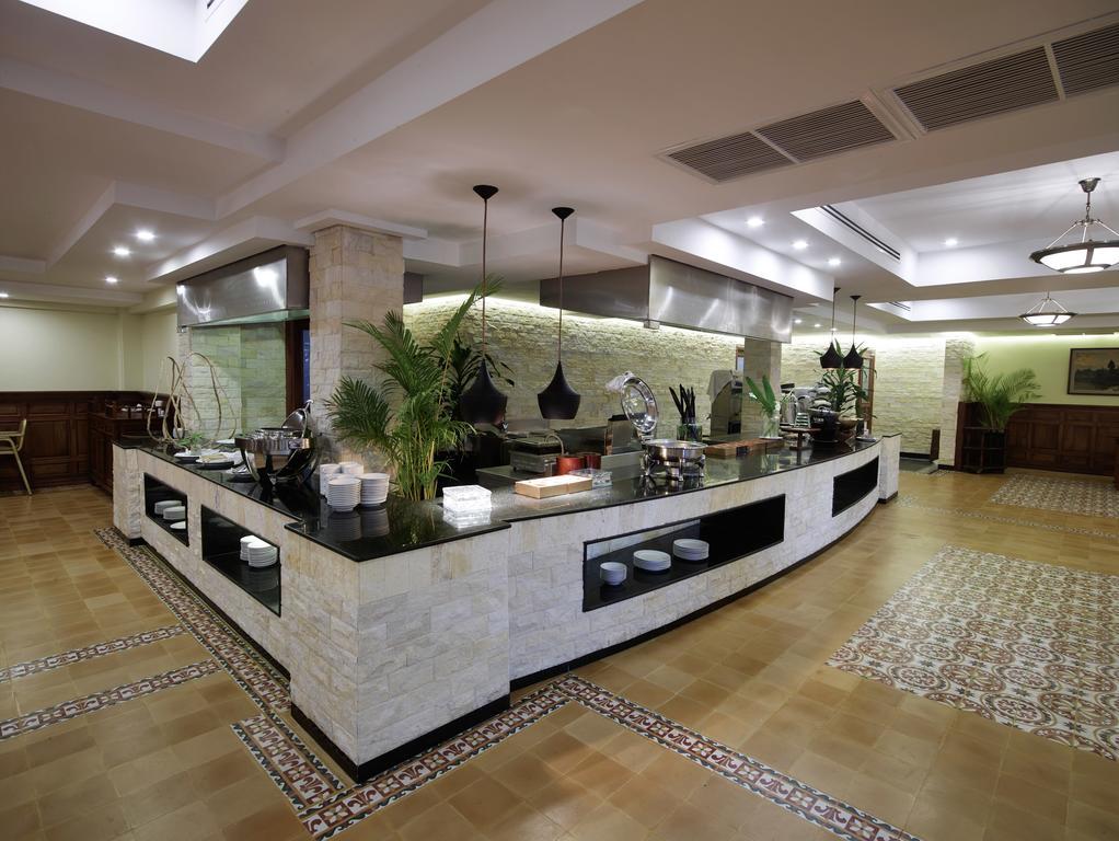 Palace Residence & Villa Siem Reap Exterior photo