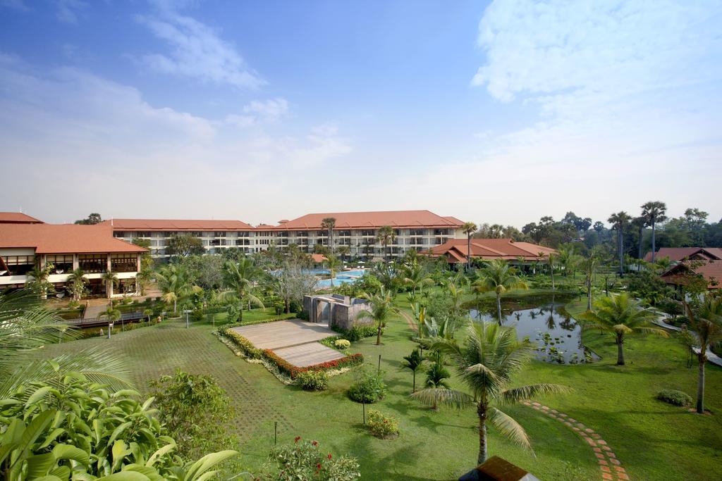 Palace Residence & Villa Siem Reap Exterior photo